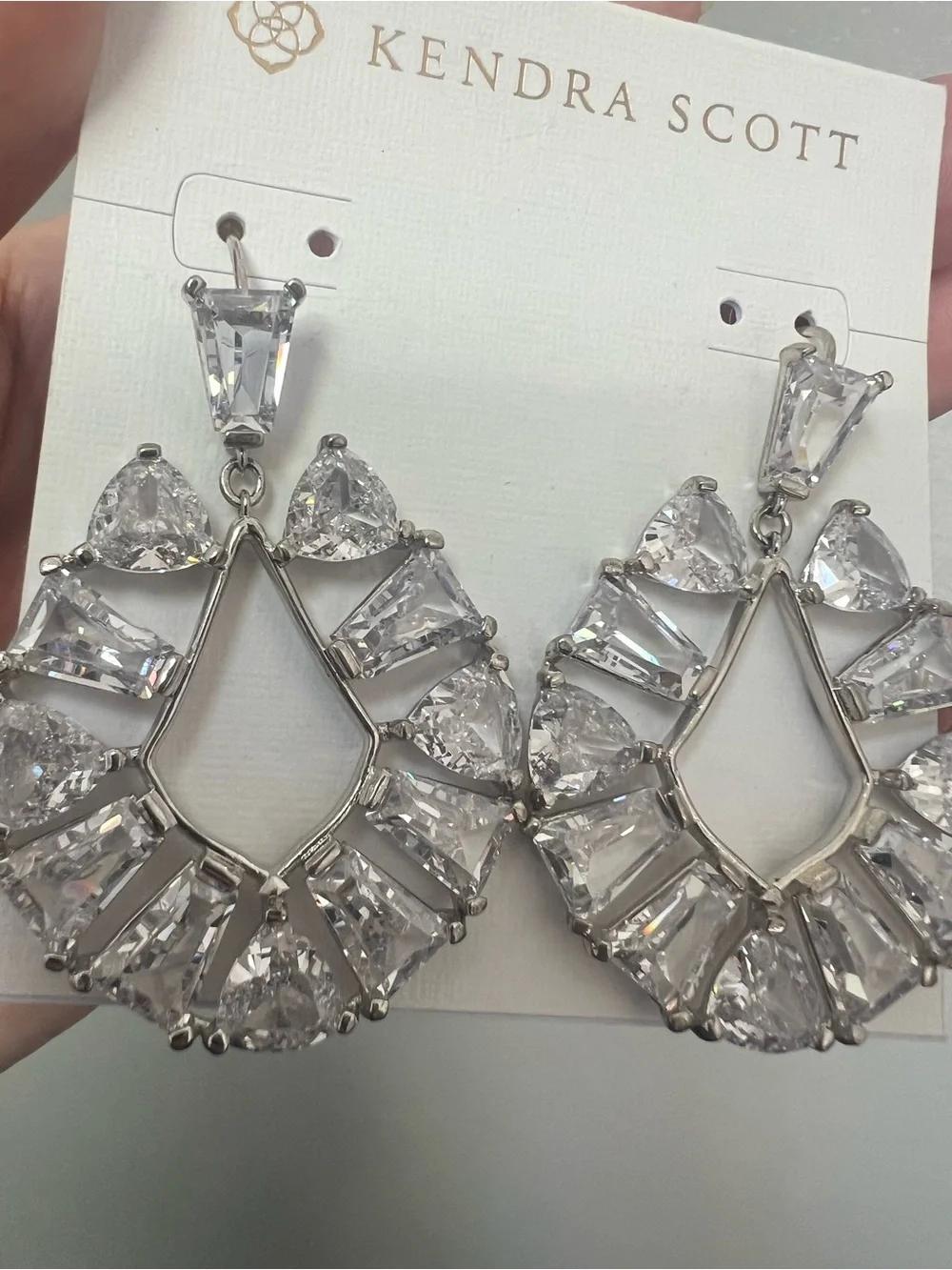 Kendra Scott HTF Blair earrings in clear crystal - Picture 3 of 5